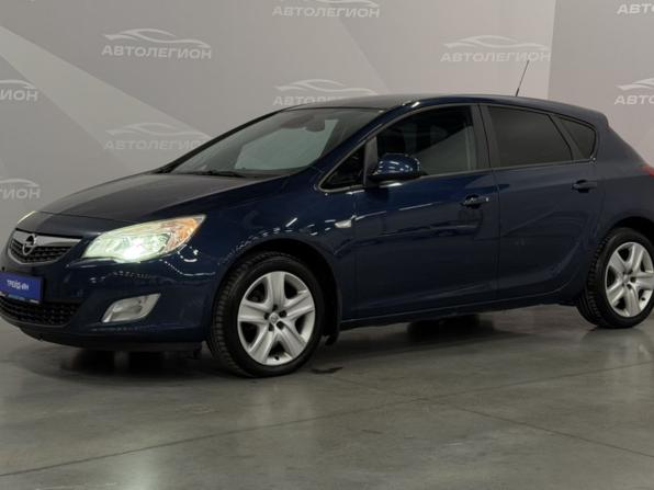 Opel Astra J