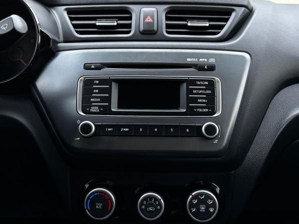 Kia Rio III Рестайлинг с пробегом 2015 года, цена 1 155 000 рублей, 125400 км, седан, Автокод Объявления