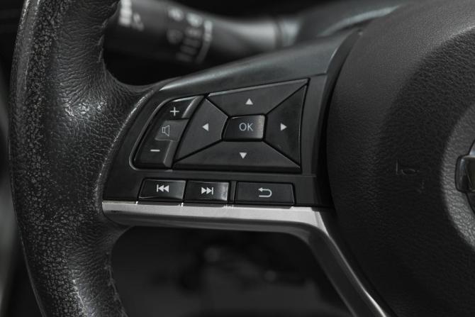 Nissan Serena V (C27) с пробегом 2017 года, цена 1 869 000 рублей, 136000 км, минивэн, Автокод Объявления