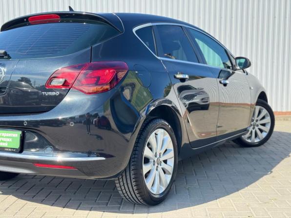 Opel Astra J Рестайлинг с пробегом 2013 года, цена 850 000 рублей, 125000 км, хэтчбек, Автокод Объявления