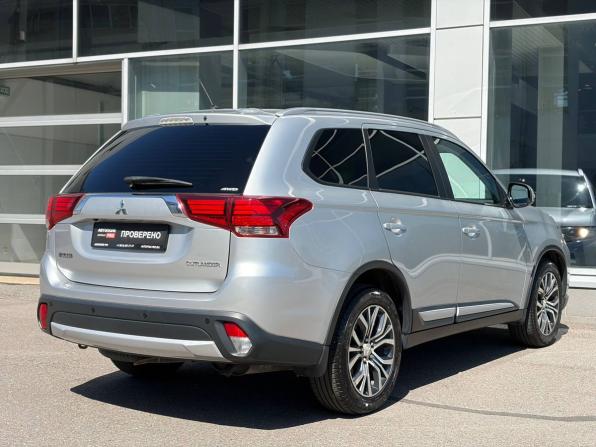 Mitsubishi Outlander III Рестайлинг 2 с пробегом 2015 года, цена 1 745 000 рублей, 110000 км, внедорожник, Автокод Объявления