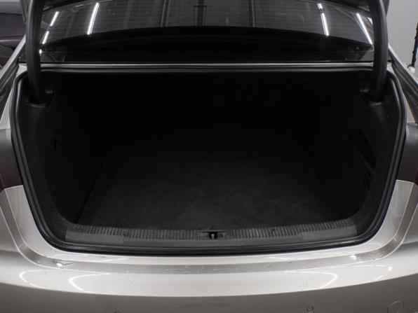 Audi A6 IV (C7) Рестайлинг с пробегом 2015 года, цена 1 619 000 рублей, 201890 км, седан, Автокод Объявления