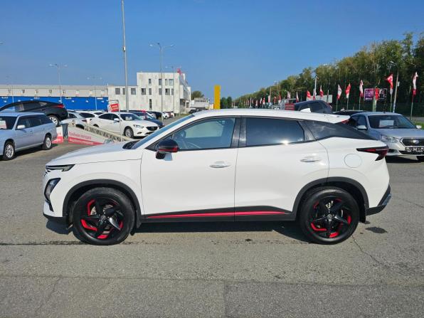 Omoda C5 I с пробегом 2022 года, цена 1 529 995 рублей, 89168 км, внедорожник, Автокод Объявления