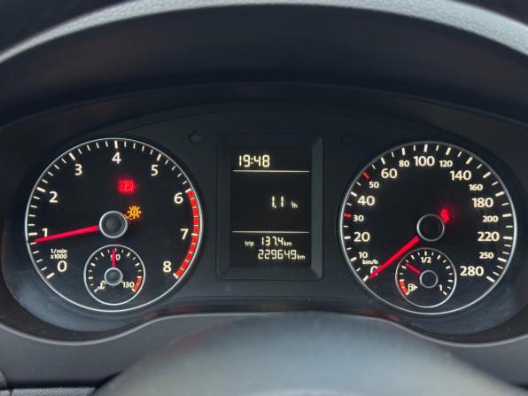 Volkswagen Jetta VI с пробегом 2014 года, цена 917 000 рублей, 229649 км, седан, Автокод Объявления