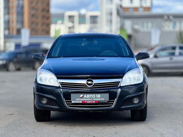 Opel Astra H Рестайлинг с пробегом 2013 года, цена 359 000 рублей, 300334 км, седан, Автокод Объявления