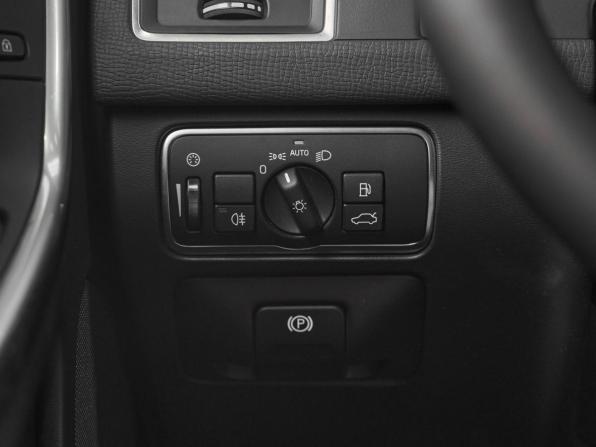 Volvo XC60 I Рестайлинг с пробегом 2017 года, цена 1 999 000 рублей, 166100 км, внедорожник, Автокод Объявления