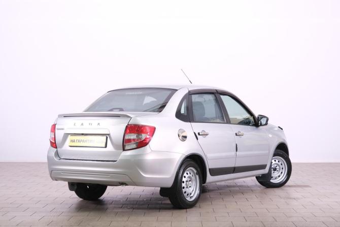 Lada (ВАЗ) Granta I Рестайлинг с пробегом 2019 года, цена 719 000 рублей, 111000 км, седан, Автокод Объявления