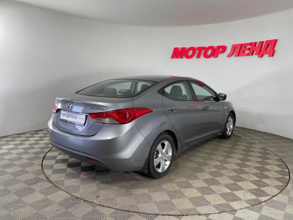 Hyundai Elantra V (MD) с пробегом 2012 года, цена 900 000 рублей, 131000 км, седан, Автокод Объявления