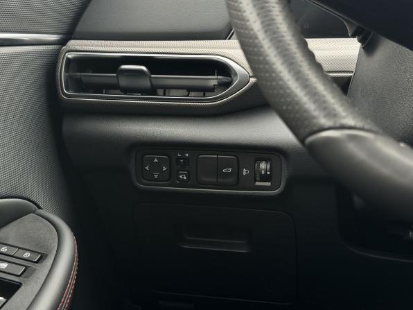 Changan UNI-T I с пробегом 2023 года, цена 2 075 000 рублей, 31221 км, внедорожник, Автокод Объявления