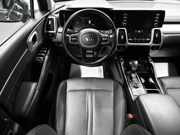 Kia Sorento IV с пробегом 2021 года, цена 3 500 000 рублей, 90967 км, внедорожник, Автокод Объявления