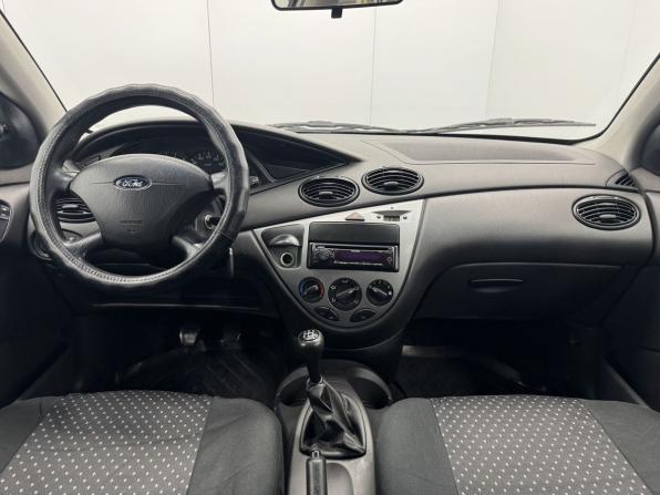Ford Focus I Рестайлинг с пробегом 2004 года, цена 359 000 рублей, 238262 км, хэтчбек, Автокод Объявления