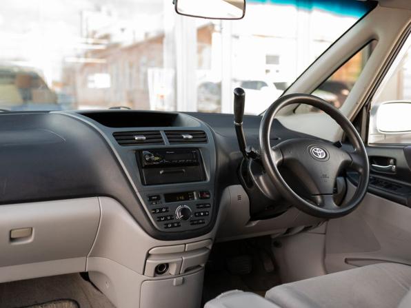 Toyota Opa I с пробегом 2001 года, цена 320 000 рублей, 299999 км, универсал, Автокод Объявления