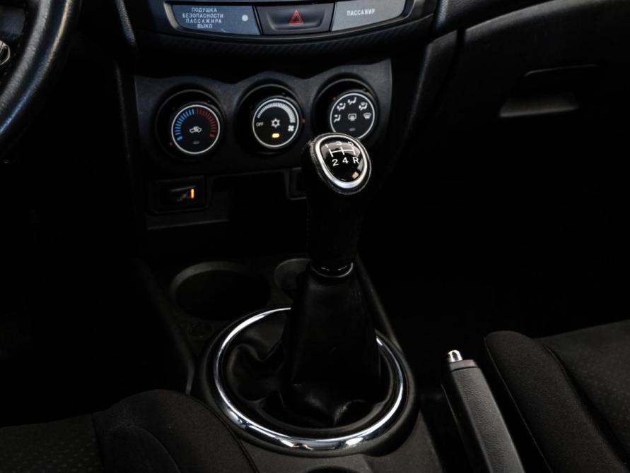 Mitsubishi ASX I Рестайлинг Санкт-Петербург  - изображение 12