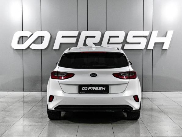 Kia Ceed III с пробегом 2018 года, цена 1 820 000 рублей, 90159 км, хэтчбек, Автокод Объявления