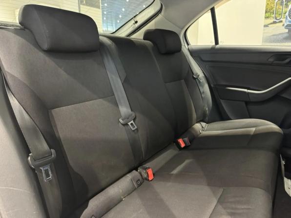 Skoda Rapid I с пробегом 2015 года, цена 580 000 рублей, 270000 км, лифтбек, Автокод Объявления