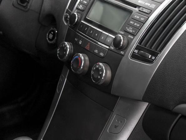 Hyundai Sonata V (NF) Рестайлинг с пробегом 2008 года, цена 689 900 рублей, 266000 км, седан, Автокод Объявления