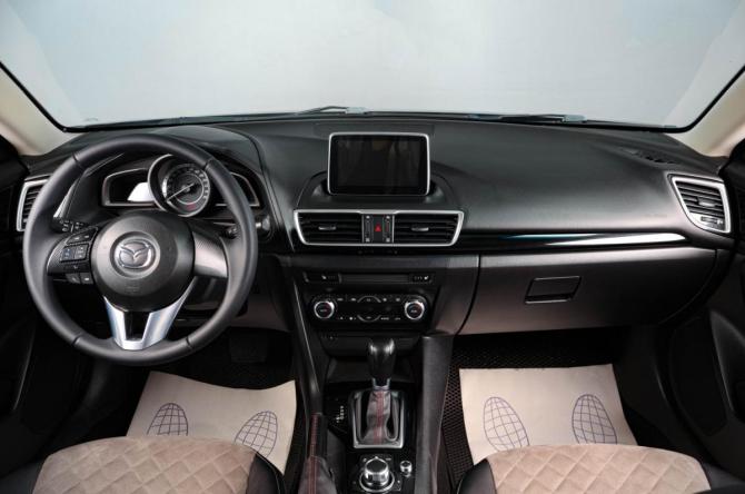 Mazda 3 III (BM) с пробегом 2014 года, цена 1 429 000 рублей, 183000 км, хэтчбек, Автокод Объявления