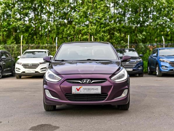 Hyundai Solaris I с пробегом 2013 года, цена 700 000 рублей, 213331 км, седан, Автокод Объявления
