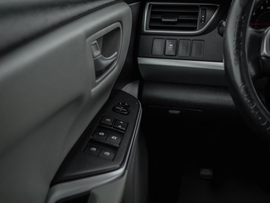 Toyota Camry VII (XV50) Рестайлинг Тюмень  - изображение 8