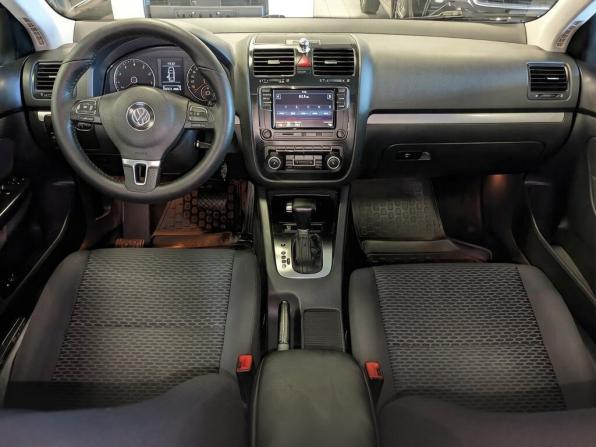 Volkswagen Jetta V с пробегом 2010 года, цена 699 900 рублей, 288000 км, седан, Автокод Объявления