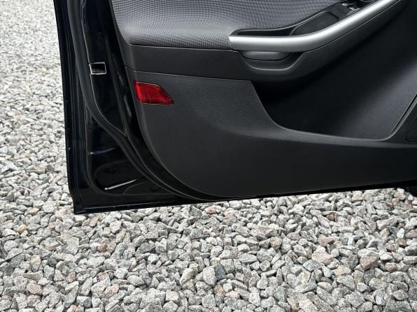 Ford Focus III с пробегом 2015 года, цена 868 000 рублей, 203642 км, хэтчбек, Автокод Объявления