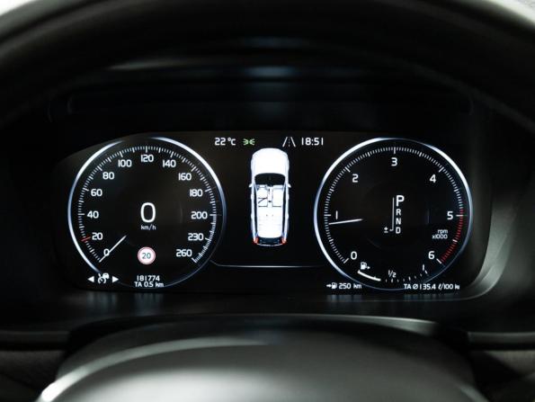 Volvo V90 Cross Country I с пробегом 2017 года, цена 2 899 700 рублей, 181000 км, универсал, Автокод Объявления