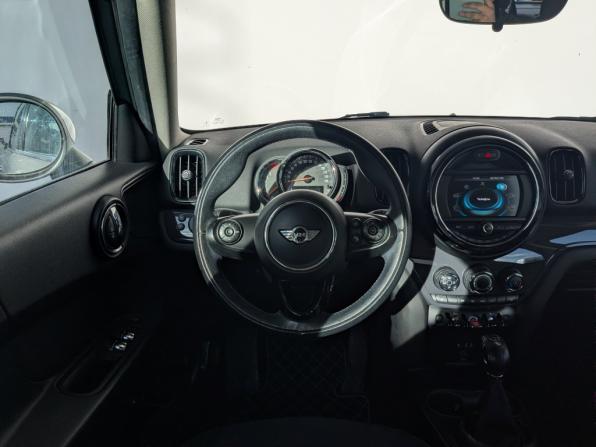 Mini Countryman II с пробегом 2017 года, цена 2 025 000 рублей, 59440 км, внедорожник, Автокод Объявления