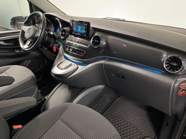 Mercedes-Benz V-Класс III (W447) Рестайлинг с пробегом 2020 года, цена 4 700 000 рублей, 92523 км, минивэн, Автокод Объявления