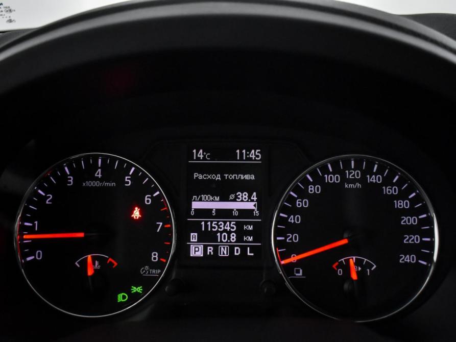 Nissan X-Trail II Рестайлинг Санкт-Петербург  - изображение 19