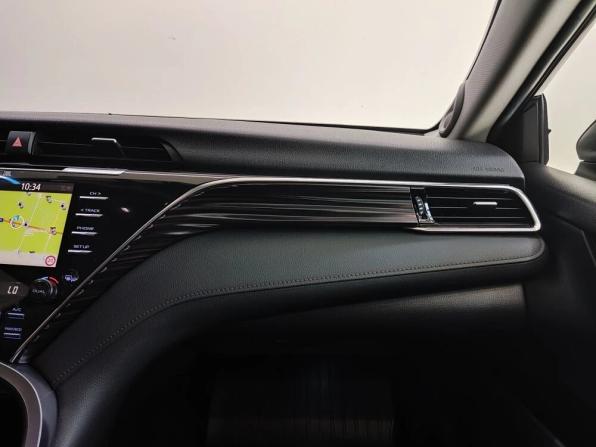 Toyota Camry VIII (XV70) с пробегом 2019 года, цена 2 940 000 рублей, 98569 км, седан, Автокод Объявления