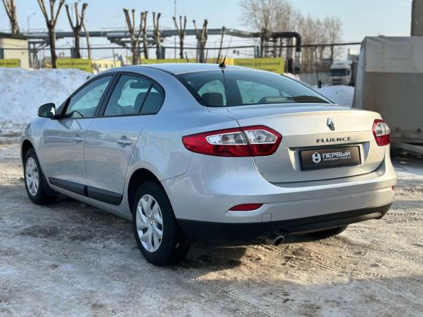 Renault Fluence I Рестайлинг с пробегом 2014 года, цена 899 000 рублей, 103000 км, седан, Автокод Объявления