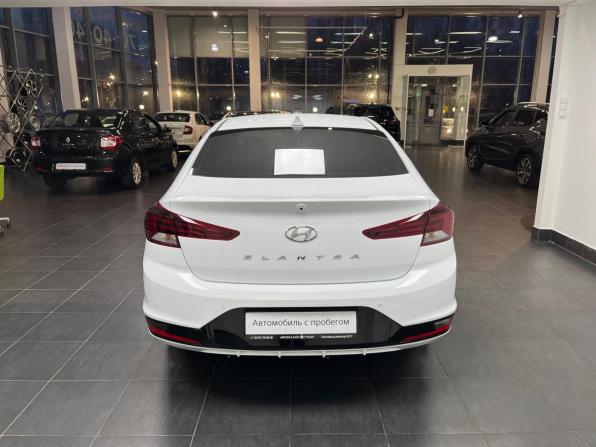 Hyundai Elantra VI (AD) Рестайлинг с пробегом 2019 года, цена 1 648 000 рублей, 94565 км, седан, Автокод Объявления