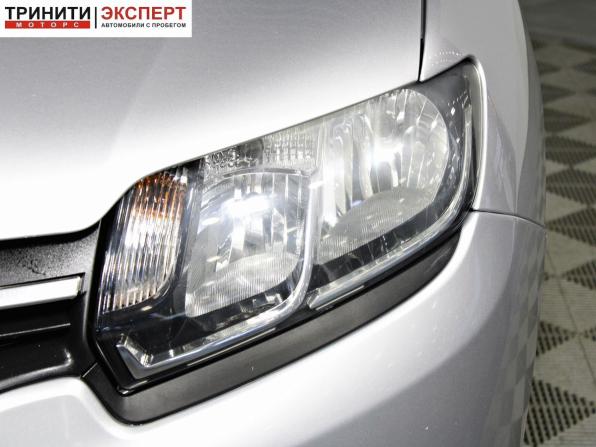 Renault Logan II с пробегом 2016 года, цена 847 000 рублей, 178942 км, седан, Автокод Объявления