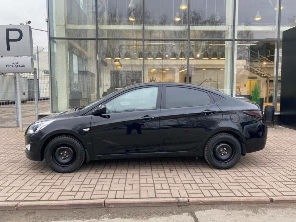 Hyundai Solaris I Рестайлинг с пробегом 2016 года, цена 784 000 рублей, 156427 км, седан, Автокод Объявления