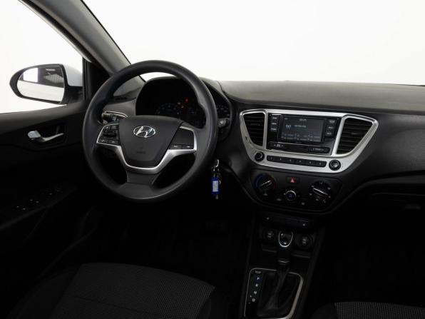 Hyundai Solaris II Рестайлинг с пробегом 2021 года, цена 1 485 000 рублей, 107691 км, седан, Автокод Объявления