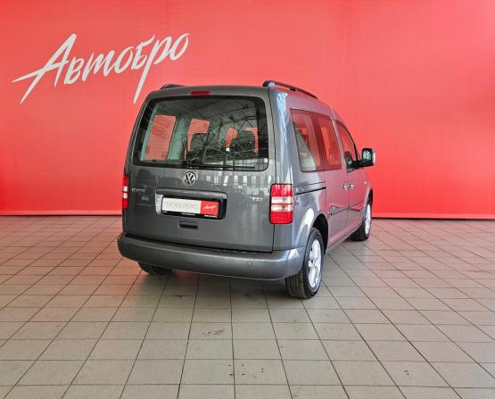 Volkswagen Caddy III Рестайлинг с пробегом 2013 года, цена 1 680 000 рублей, 38100 км, минивэн, Автокод Объявления
