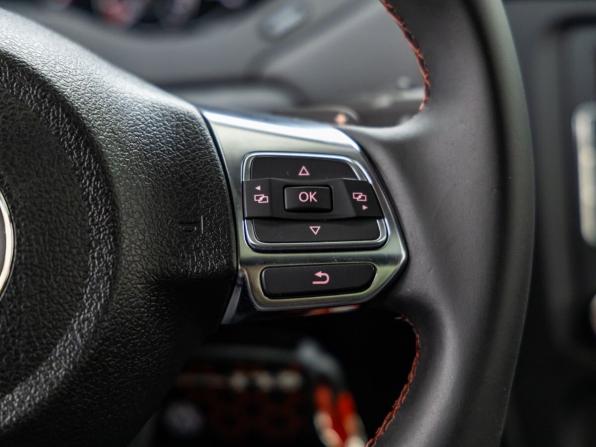Volkswagen Jetta VI Рестайлинг с пробегом 2014 года, цена 1 488 000 рублей, 145490 км, седан, Автокод Объявления