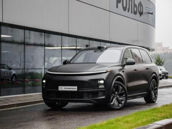 Li Auto (Lixiang) L9 I Рестайлинг с пробегом 2024 года, цена 7 399 000 рублей, 27191 км, внедорожник, Автокод Объявления