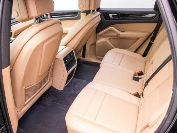 Porsche Cayenne III с пробегом 2020 года, цена 5 645 000 рублей, 121948 км, внедорожник, Автокод Объявления