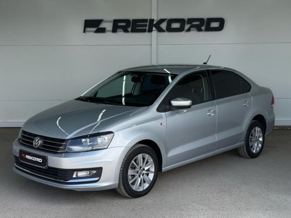 Volkswagen Polo V Рестайлинг с пробегом 2017 года, цена 1 529 000 рублей, 62500 км, седан, Автокод Объявления