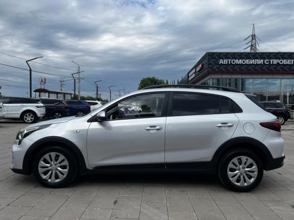 Kia Rio IV Рестайлинг с пробегом 2022 года, цена 1 590 000 рублей, 160964 км, хэтчбек, Автокод Объявления