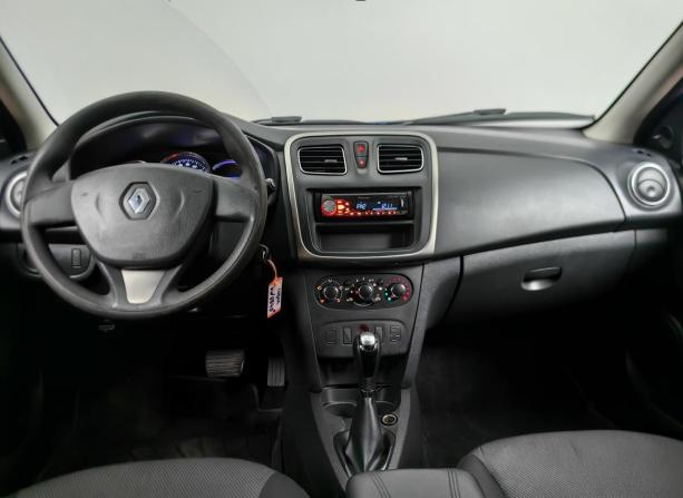 Renault Logan II с пробегом 2015 года, цена 499 000 рублей, 225379 км, седан, Автокод Объявления