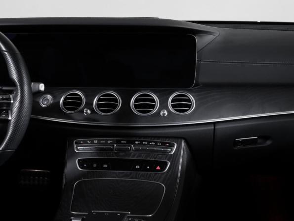 Mercedes-Benz E-Класс V (W213 S213 C238) Рестайлинг с пробегом 2020 года, цена 5 999 000 рублей, 29449 км, седан, Автокод Объявления