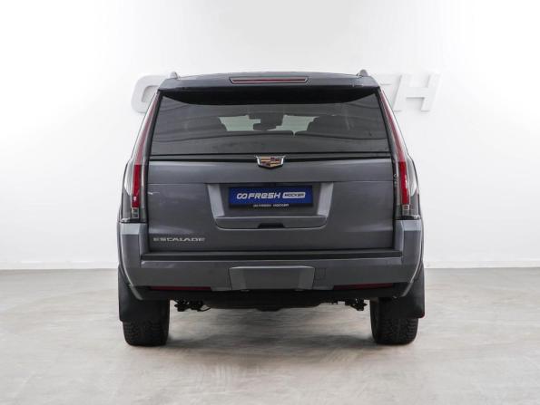 Cadillac Escalade IV с пробегом 2020 года, цена 4 865 046 рублей, 144465 км, внедорожник, Автокод Объявления