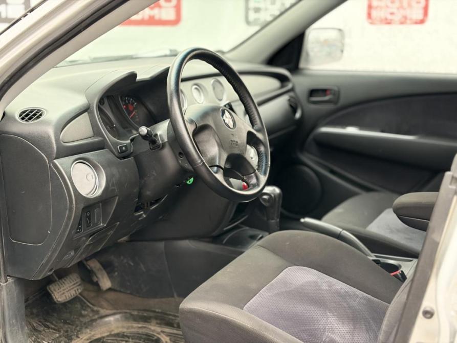 Mitsubishi Outlander I Санкт-Петербург  - изображение 8