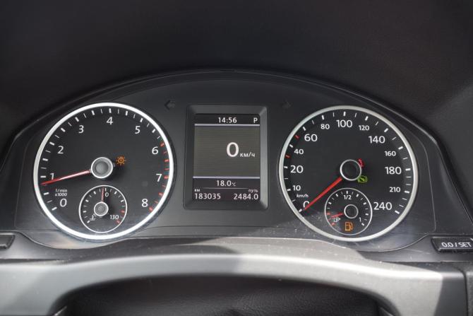 Volkswagen Tiguan I Рестайлинг с пробегом 2011 года, цена 999 000 рублей, 182000 км, внедорожник, Автокод Объявления