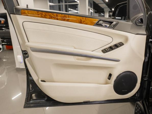 Mercedes-Benz M-Класс AMG II (W164) Рестайлинг с пробегом 2009 года, цена 3 950 000 рублей, 91102 км, внедорожник, Автокод Объявления