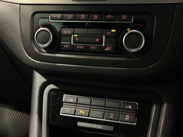 Volkswagen Sharan II с пробегом 2011 года, цена 1 425 000 рублей, 78375 км, минивэн, Автокод Объявления