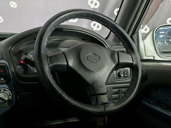 Nissan Terrano II Рестайлинг 2 с пробегом 2001 года, цена 651 000 рублей, 355115 км, внедорожник, Автокод Объявления