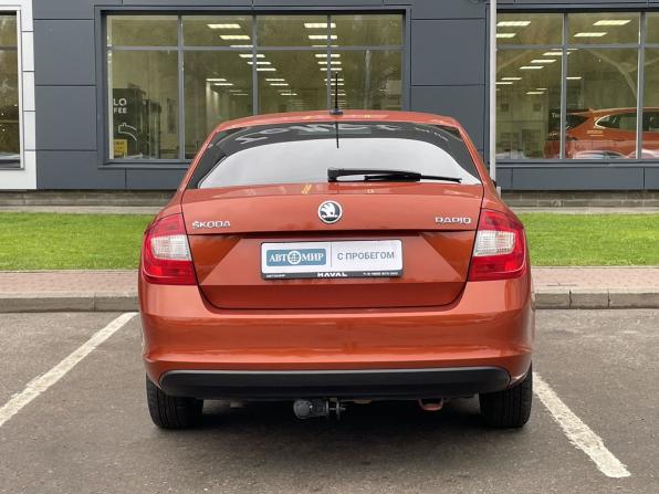 Skoda Rapid I с пробегом 2017 года, цена 965 000 рублей, 175765 км, лифтбек, Автокод Объявления